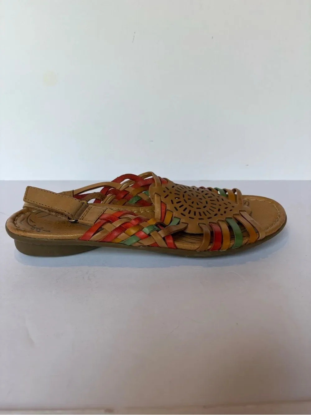 Naturalizer Women’s Tan Multicolor Strappy Leather Sandals Size 8N